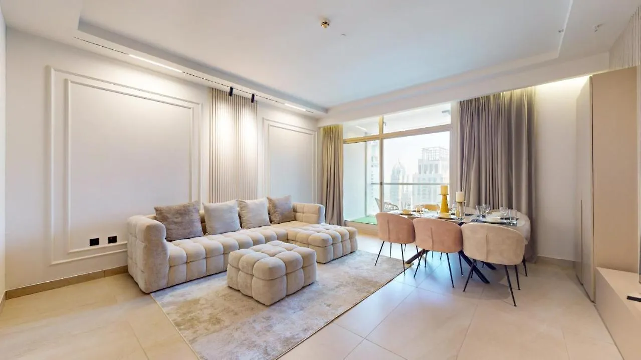 Sky View Tower - Two Bed Plus Kids Room Dubai