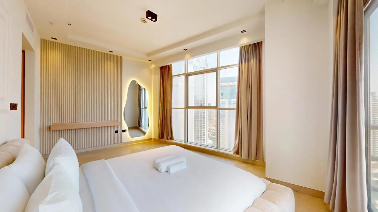 Sky View Tower - Two Bed Plus Kids Room Dubai Apartment